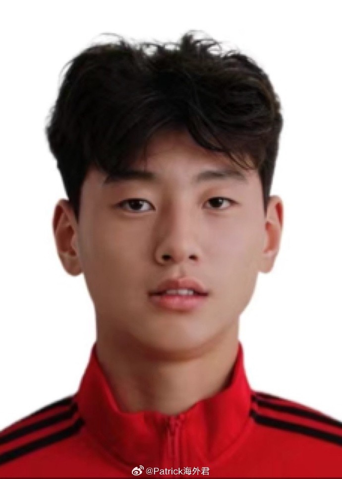 博主：18歲海翔加盟西班牙球隊(duì)，他曾效力上海根寶