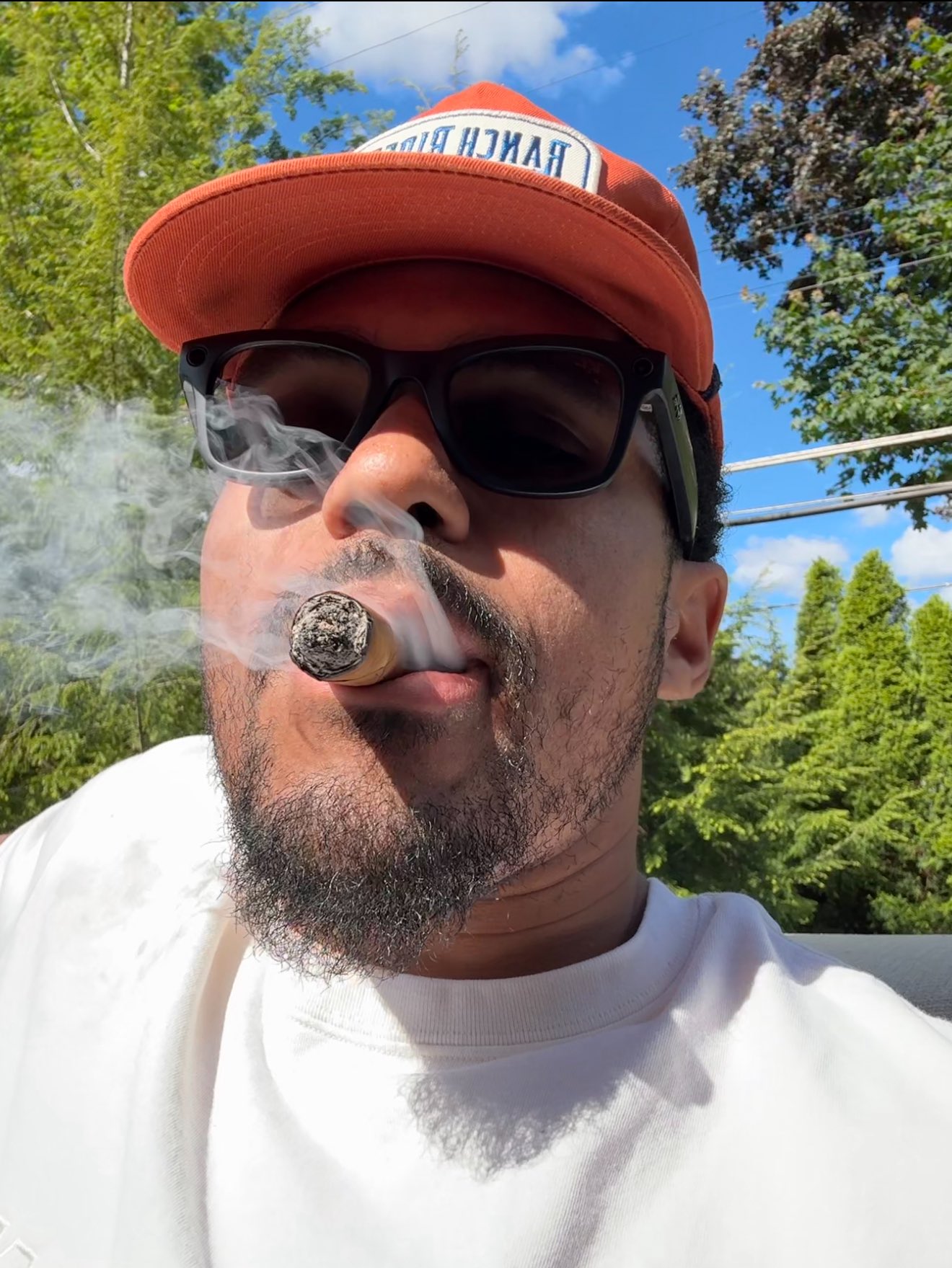 喬治被當面嘲不如托哈 后者曬自己抽雪茄照回應：???????