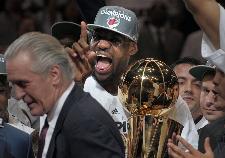 德羅贊：12詹比18詹更強(qiáng) 他投籃命中率55%&快過對手的后衛(wèi)