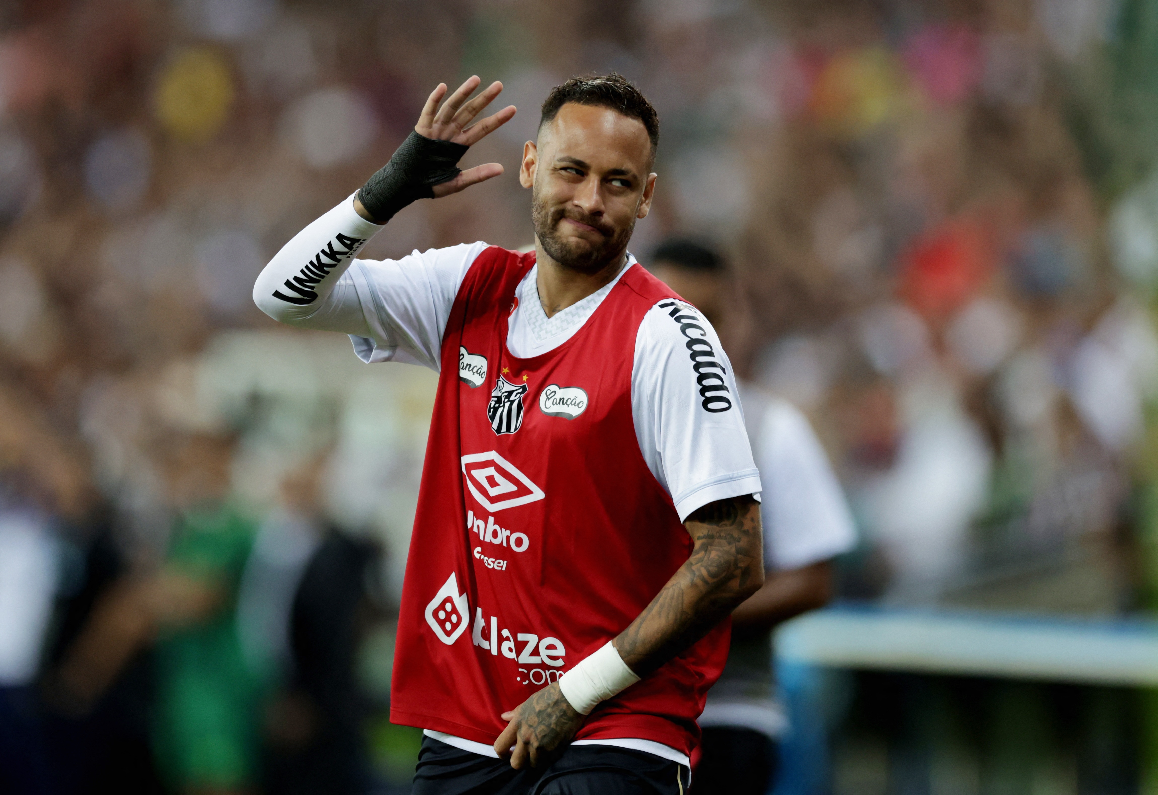 內(nèi)馬爾：我在場上的表現(xiàn)無可指摘，批評者不知道我的努力與犧牲