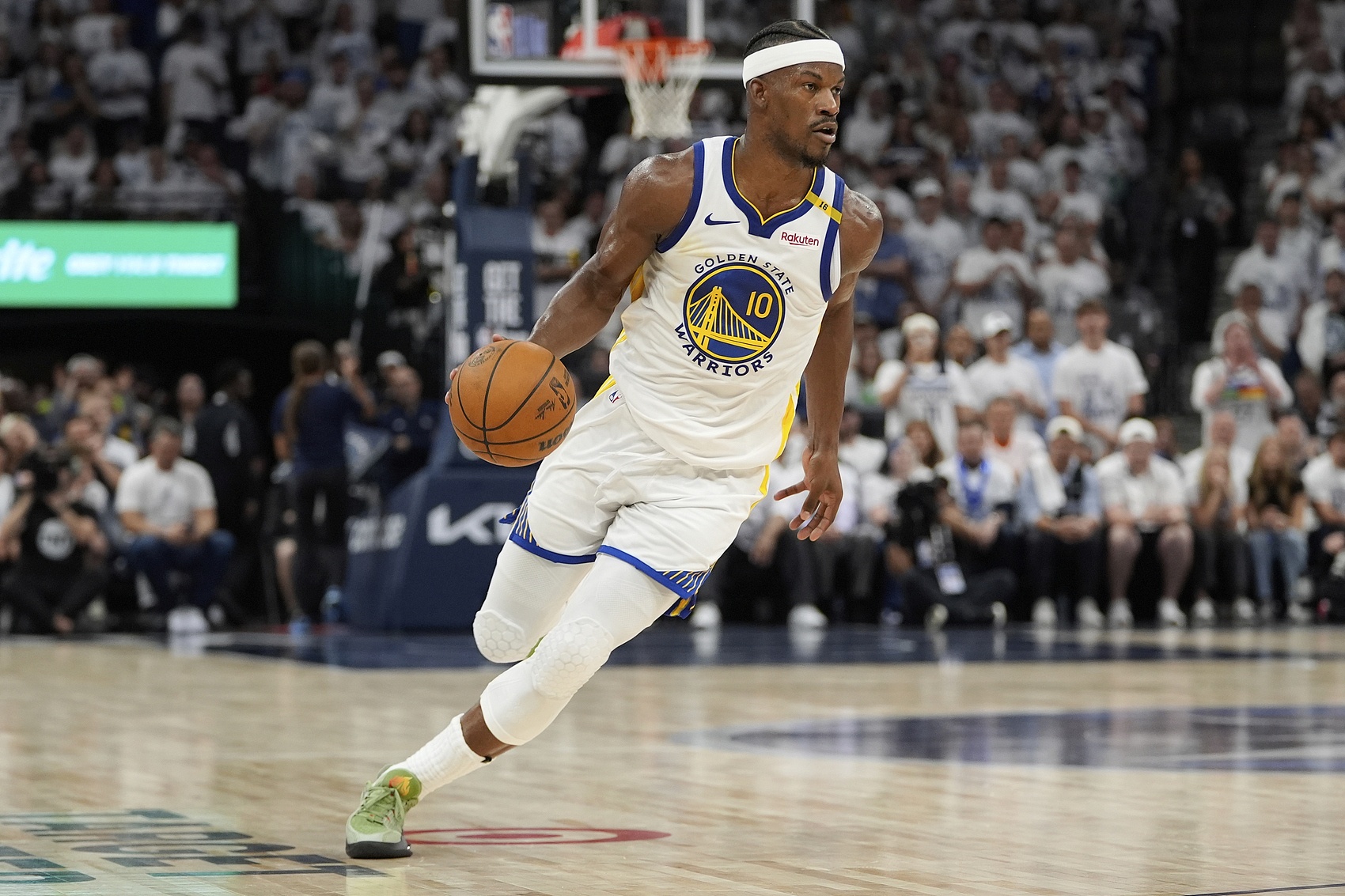 有沒有多要過一毛錢？路威談巴特勒：拿6000萬你就得場均25分