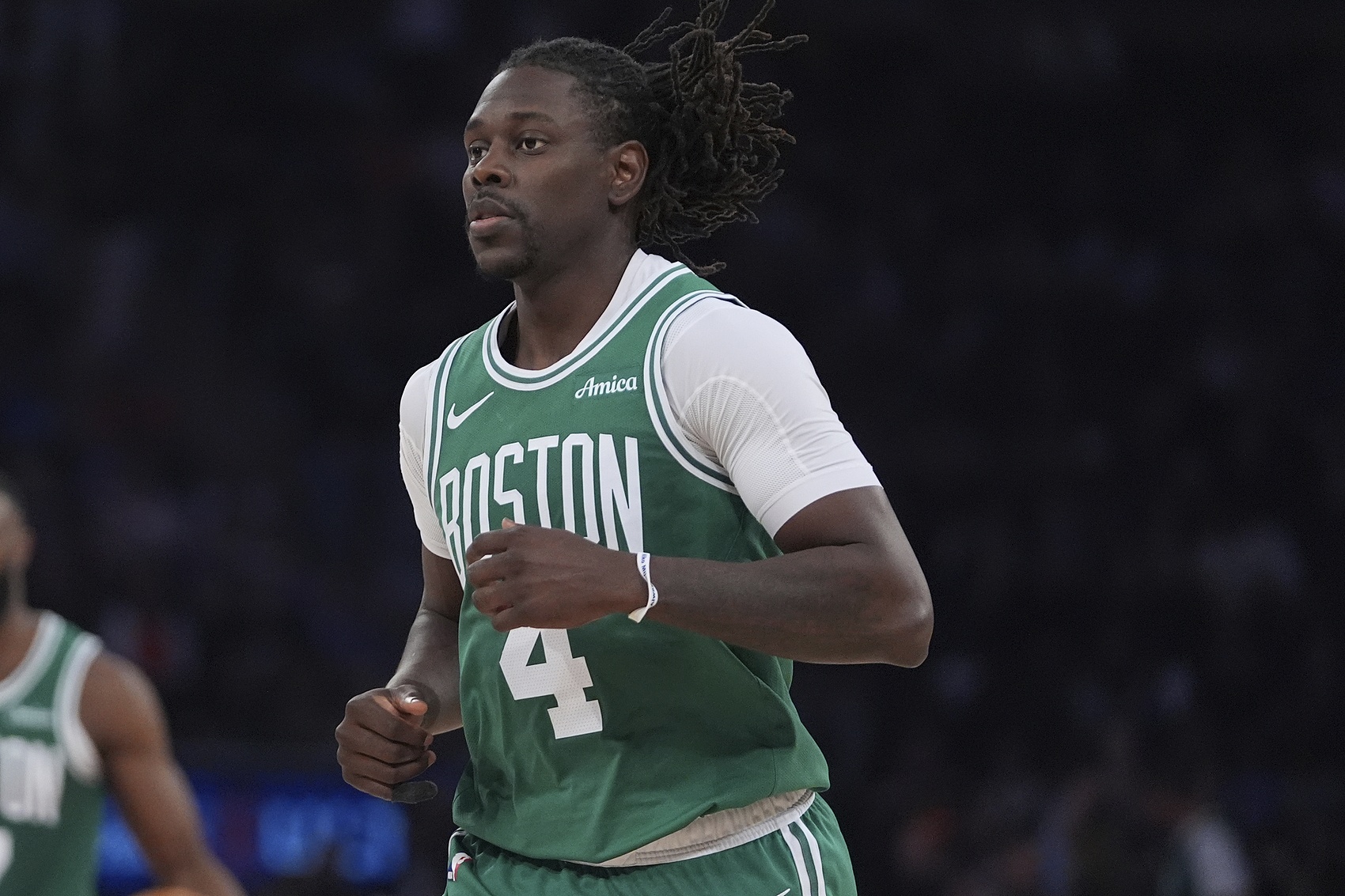 德羅贊：高中遇過最難的對(duì)位是霍勒迪 當(dāng)時(shí)他就像現(xiàn)在一樣打球