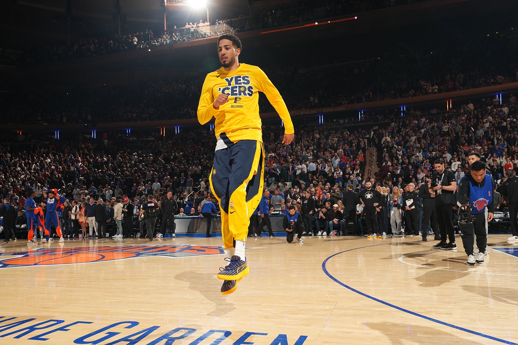 這就登頂啦??哈利伯頓季后賽兩次砍下三雙 步行者隊(duì)史最多