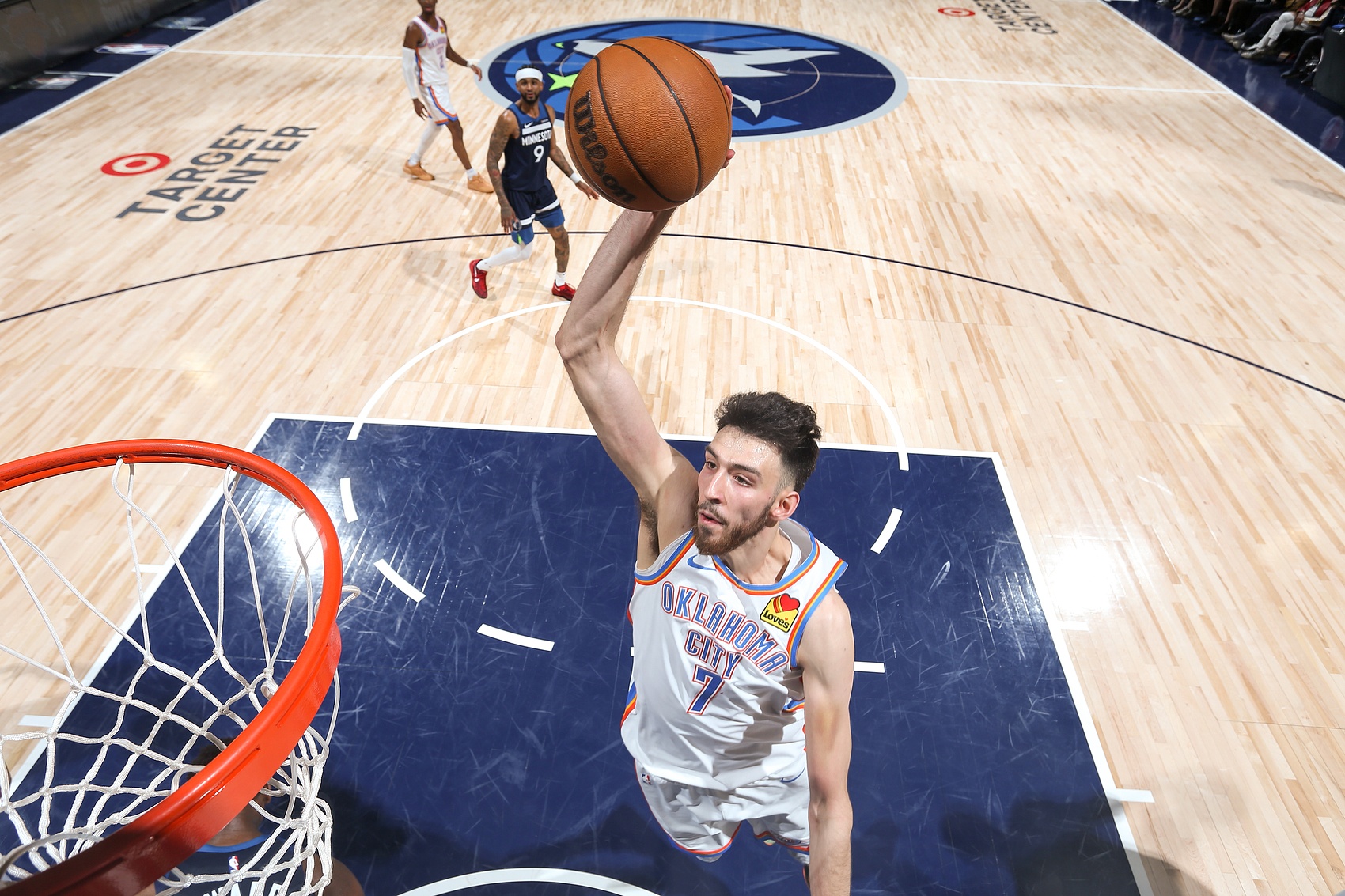 打球風格像切特？周琦：以前有點像 在NBA時候我打得靠外