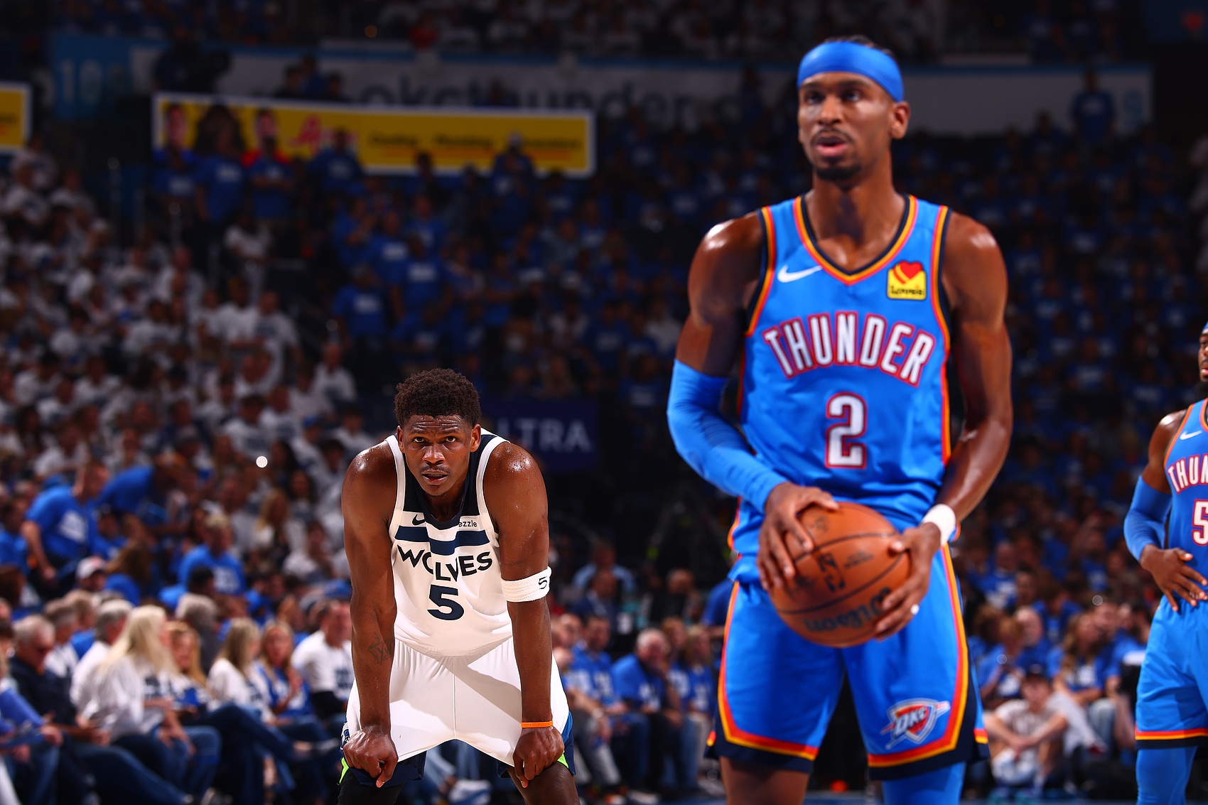 貝弗利：亞歷山大26歲拿MVP 但誰說愛德華茲3年后就拿不了呢