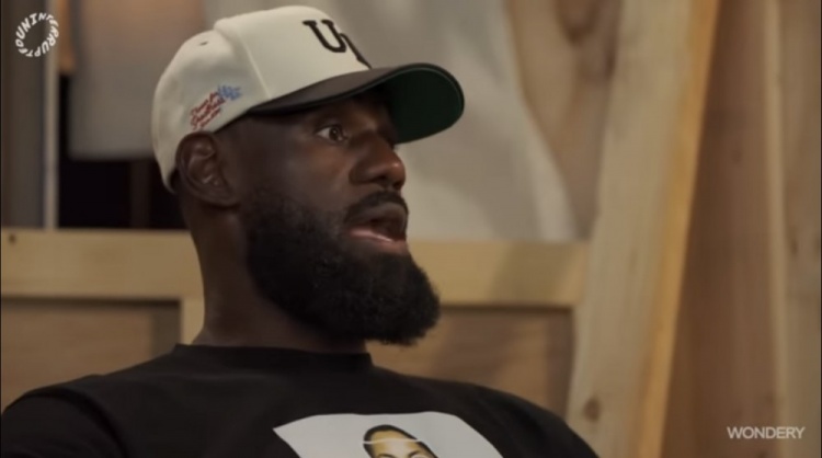 詹姆斯：球星承擔重任 但在賽程密集時角色球員可以展現(xiàn)活力