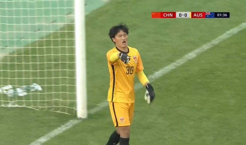 開幕雷擊！國少開場僅1分鐘落后，防線混亂送澳大利亞先下一城