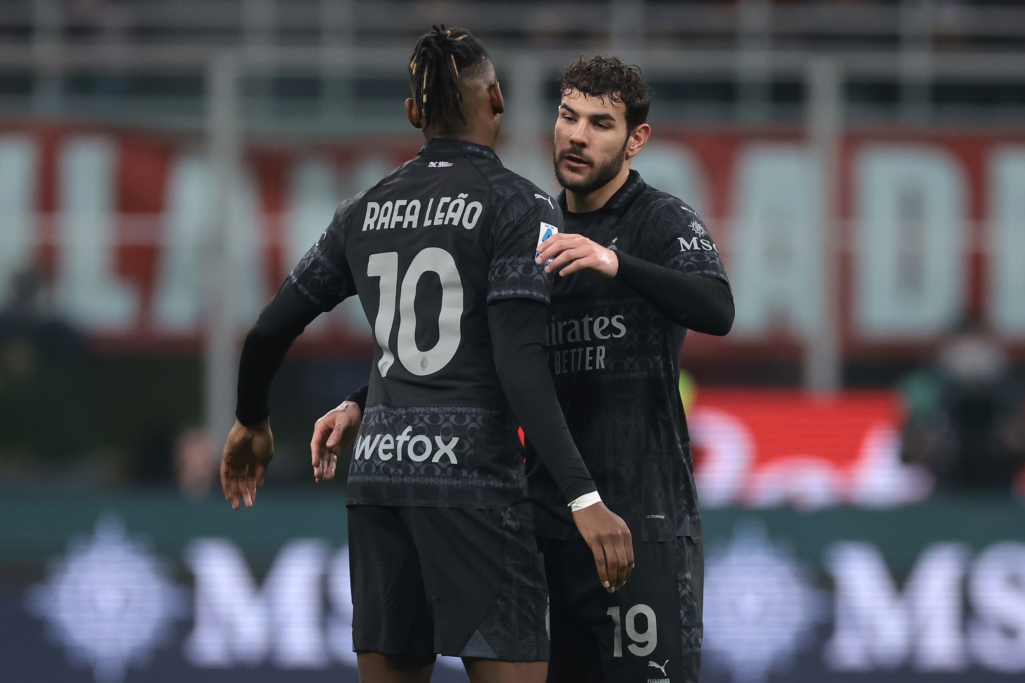 米體：新月需要說服特奧加盟 邁尼昂可能去曼聯(lián)&萊奧是米蘭非賣品