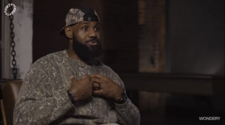 詹姆斯：小時候我看球受到球星激勵 我愛上了籃球的競爭本質(zhì)??