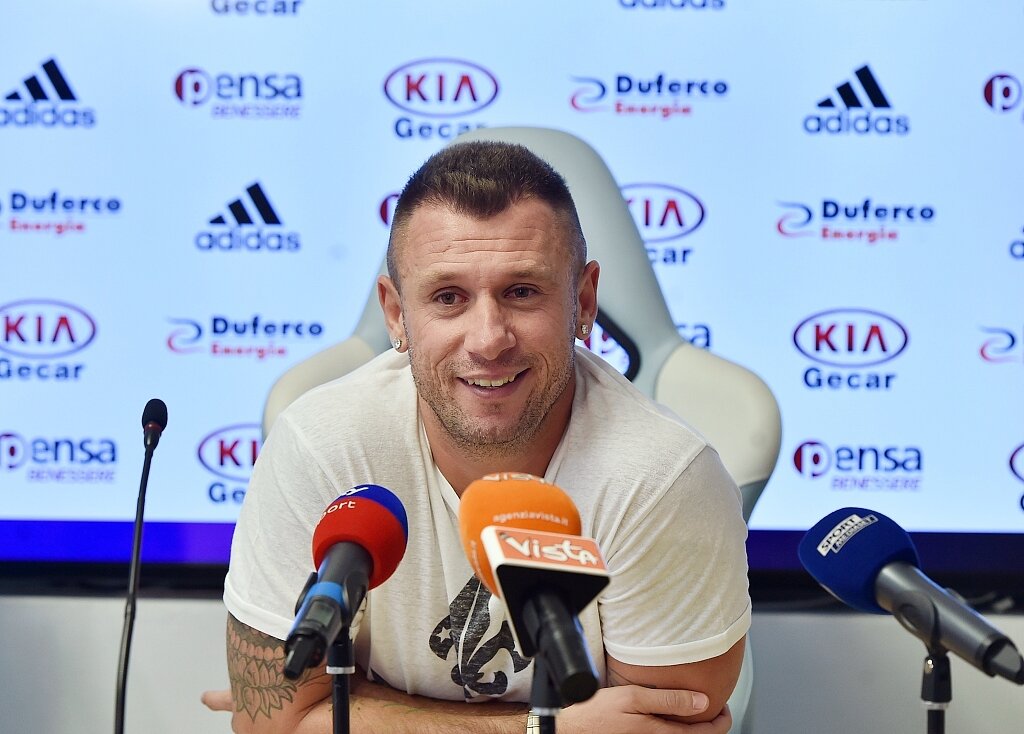 卡薩諾：國(guó)米完全被大巴黎摧毀了，小因扎吉在過(guò)去四年從不改變