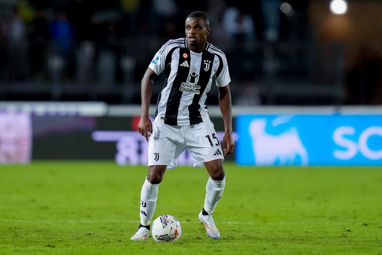 卡盧盧：對(duì)自己首次入選法國(guó)國(guó)家隊(duì)，我感到無(wú)比高興和自豪