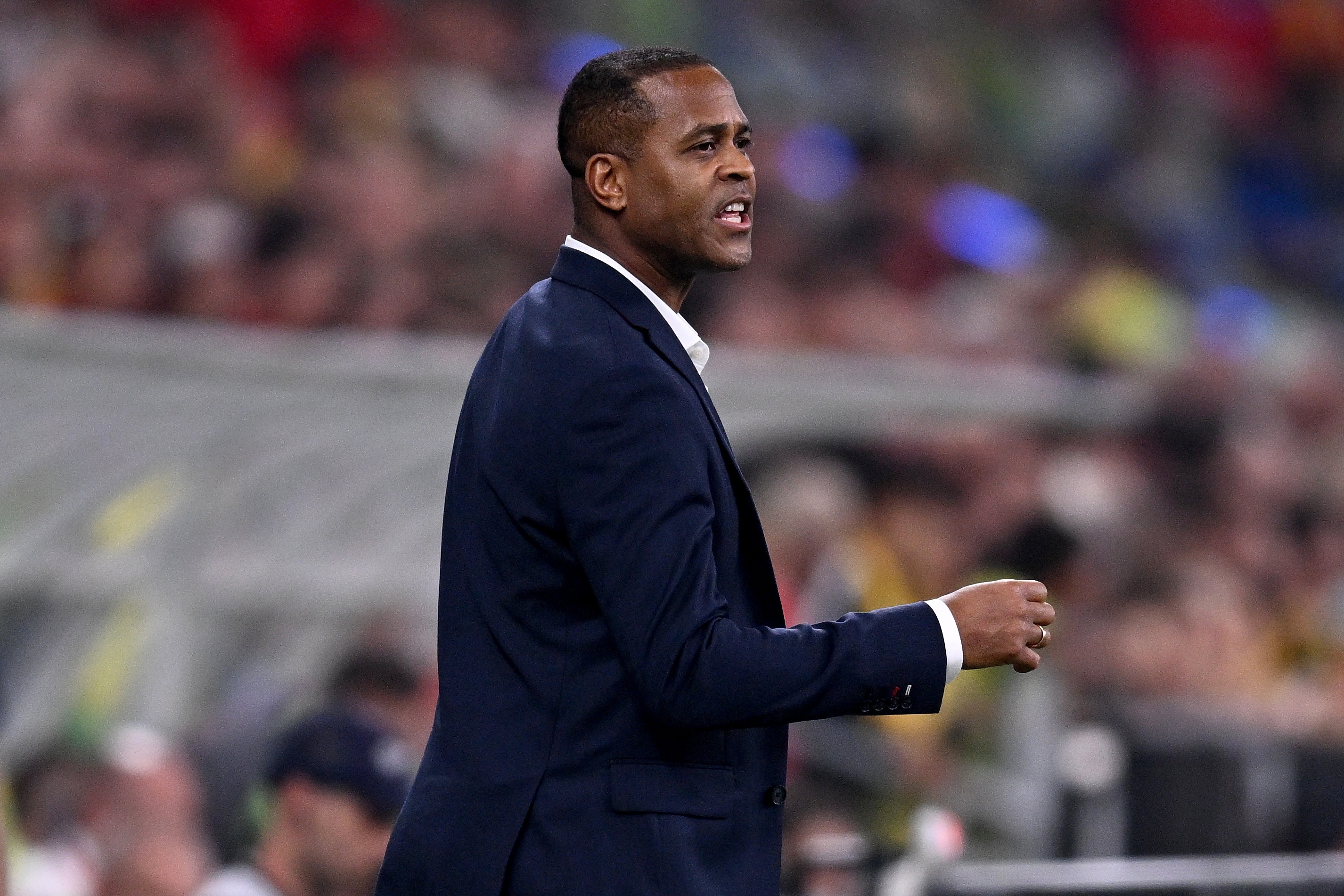 足球報(bào)：印尼隊(duì)加強(qiáng)定位球訓(xùn)練，伊澤斯、迪克斯等歸化均身材高大