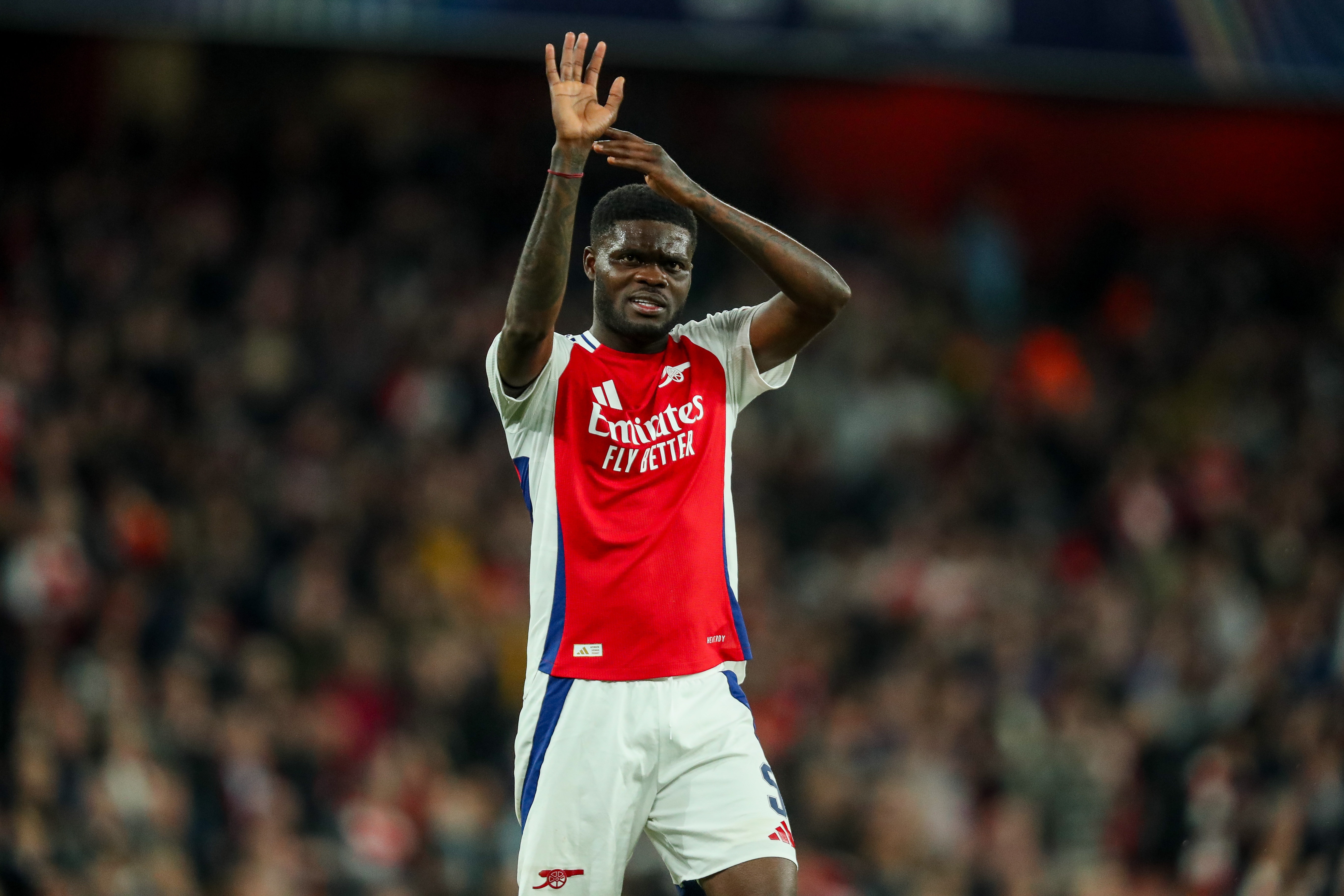 泰晤士：巴薩有意簽托馬斯，已與球員經(jīng)紀(jì)人有過(guò)會(huì)談