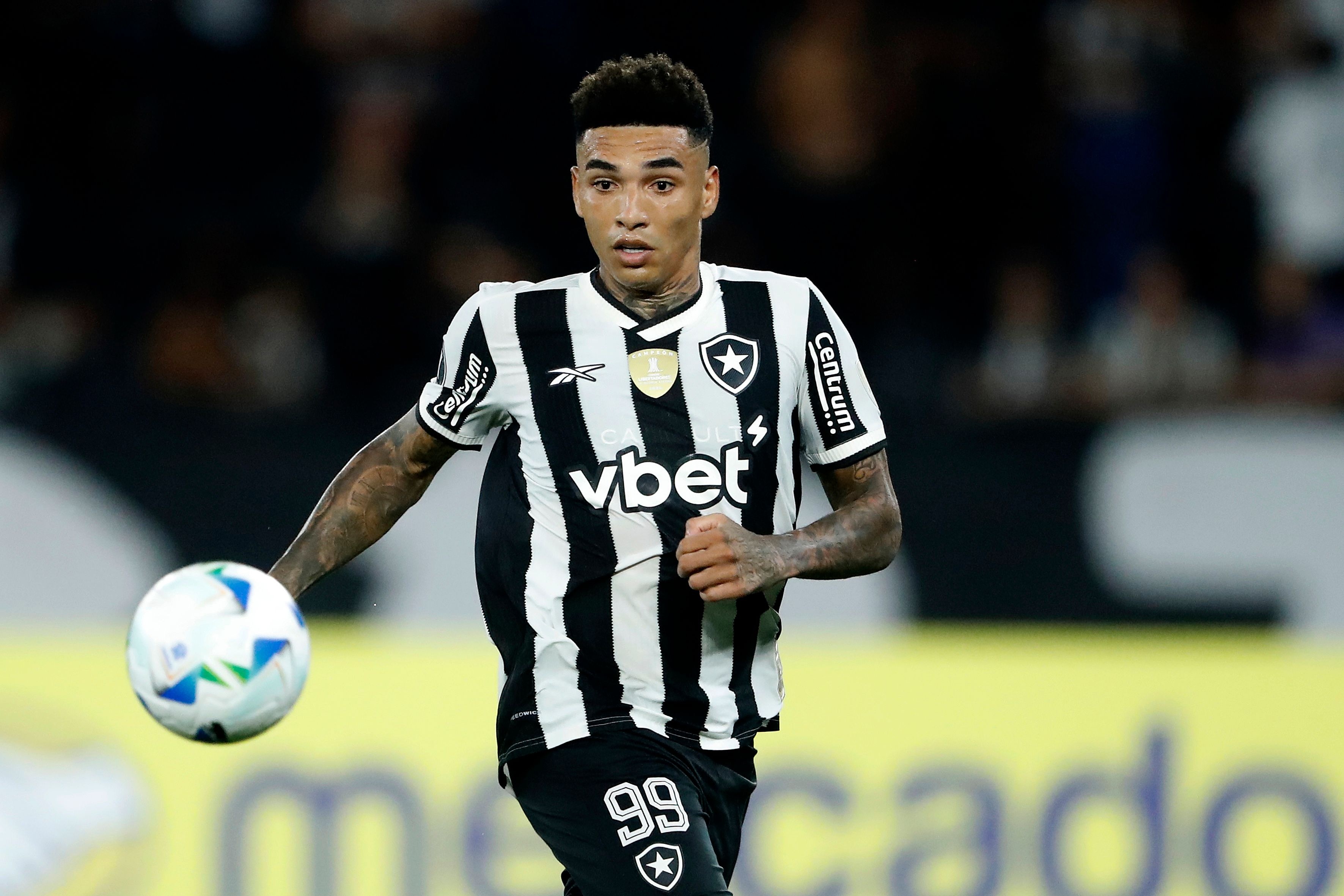 DO：諾丁漢森林接近與博塔弗戈達(dá)協(xié)議，簽下伊戈?duì)?熱蘇斯等三人