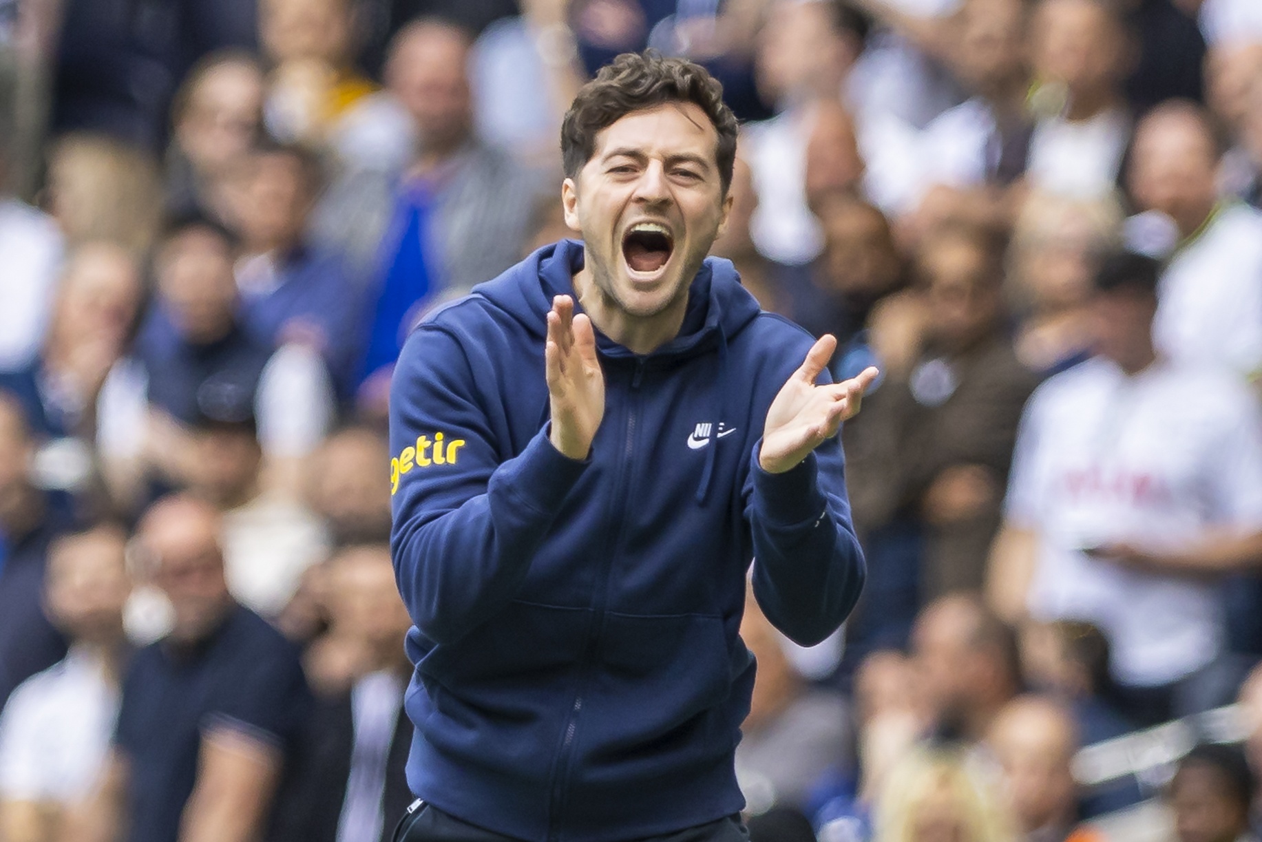 曾兩度救火！熱刺官方：助教瑞恩-梅森離任，將出任西布朗主教練