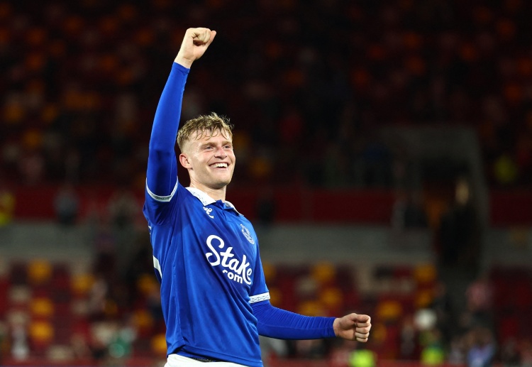 郵報：埃弗頓已表示今夏不會出售布蘭斯維特 莫耶斯想留住球員