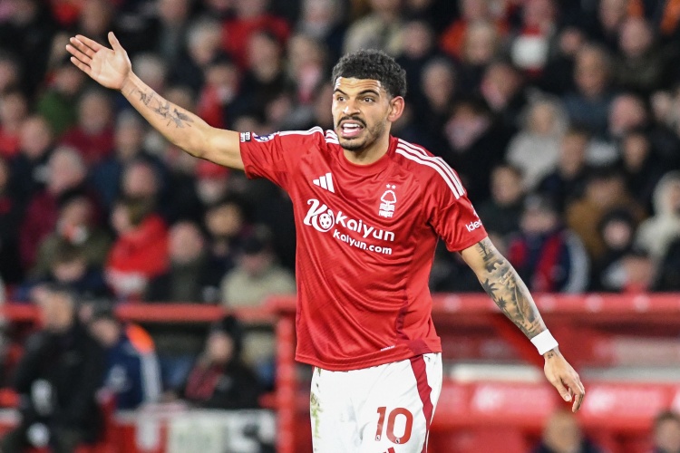 talkSPORT：諾丁漢森林對(duì)懷特要價(jià)約1億鎊 曼城將放棄簽下他