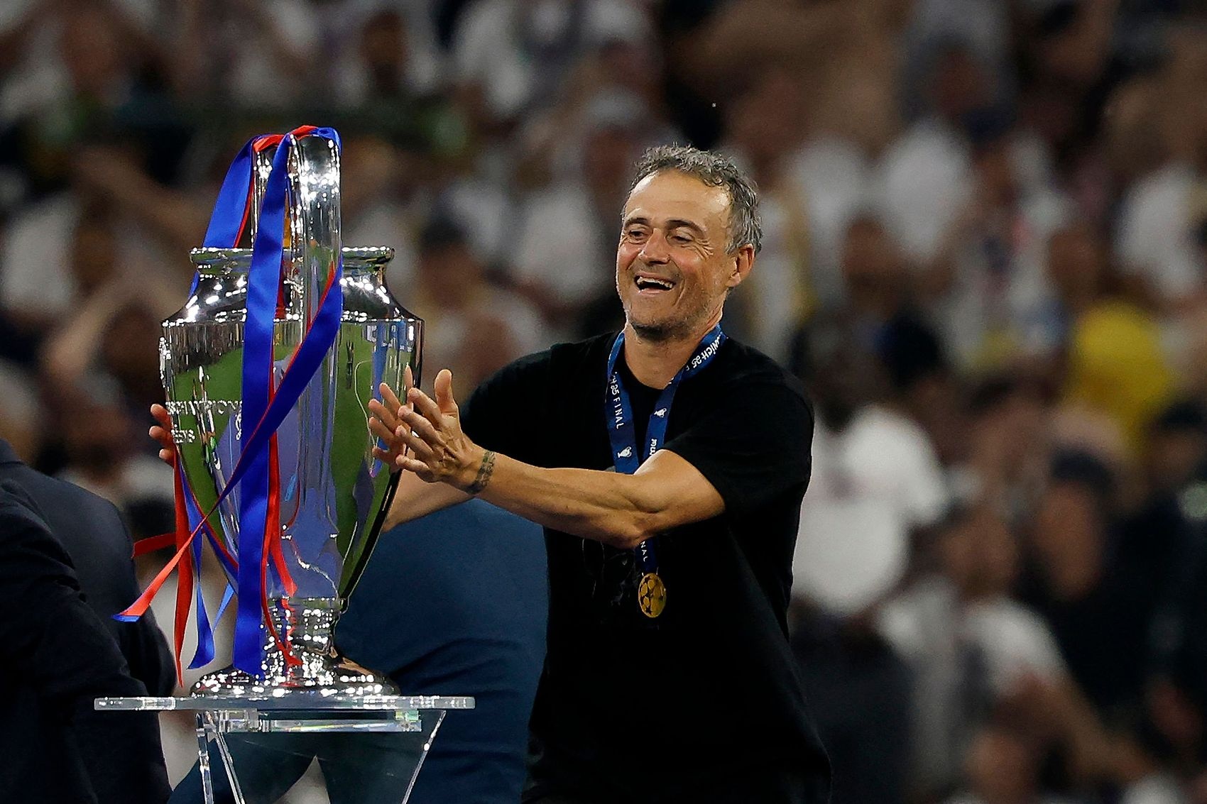 巴拉格：阿森納當(dāng)年找到埃梅里時(shí)，后者建議他們?nèi)フ?qǐng)恩里克