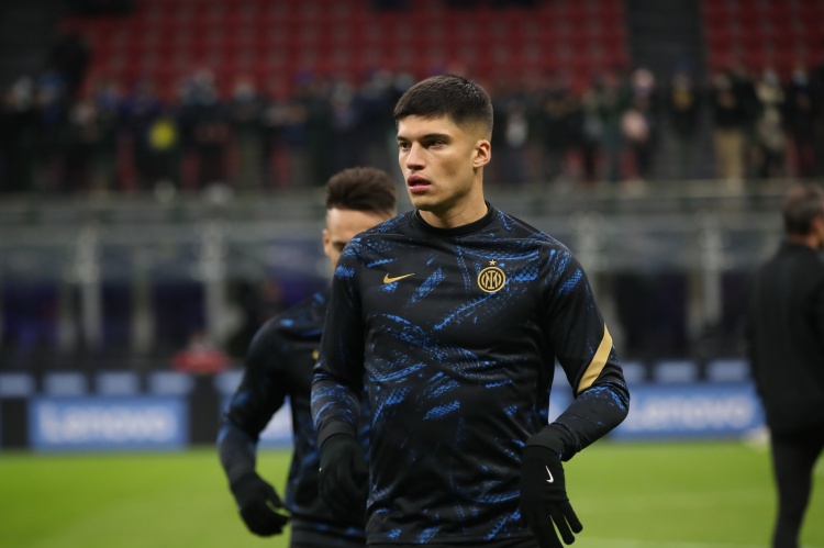 記者：博塔弗戈考慮免簽華金-科雷亞