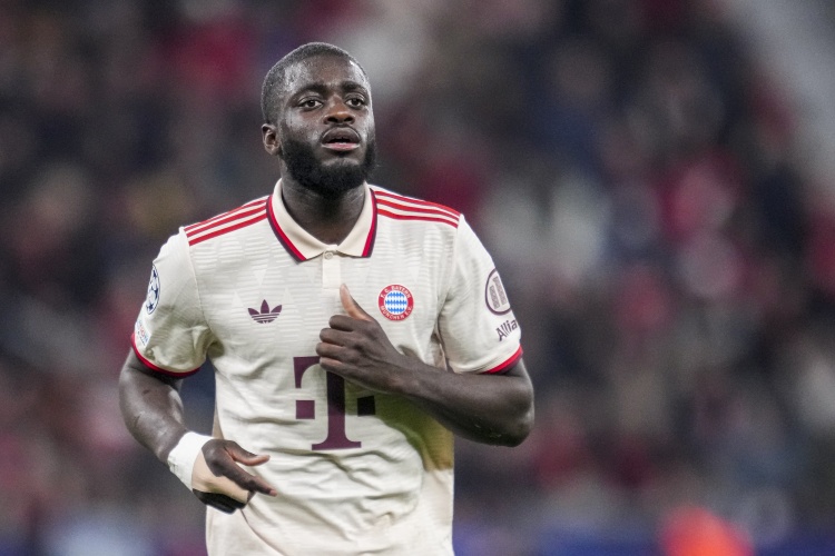 圖片報：穆西亞拉和于帕完成康復(fù)訓(xùn)練，于帕將很快會回歸球隊訓(xùn)練