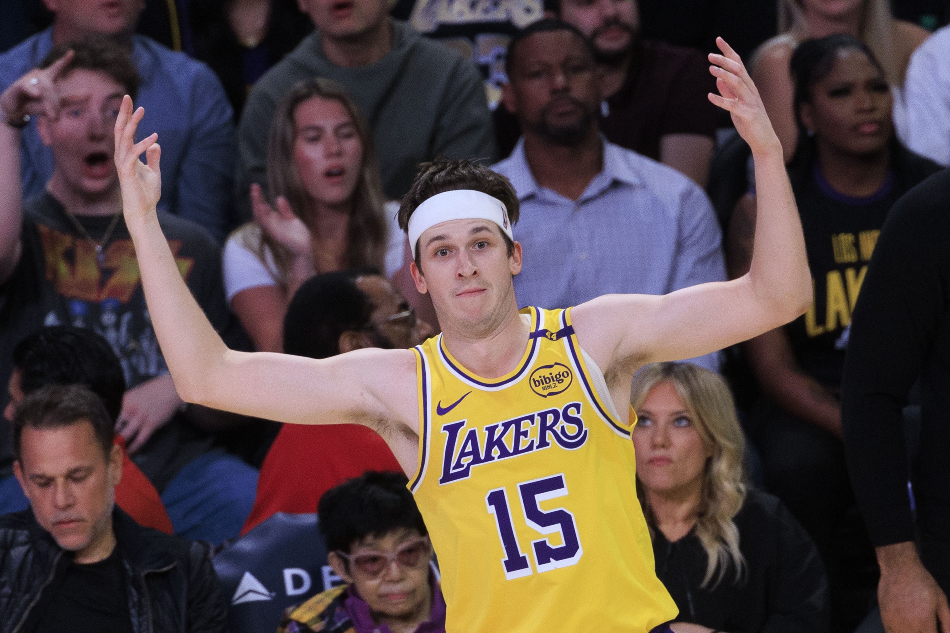 ??因能簽的合同太白菜價 里夫斯預(yù)計不會和湖人提前續(xù)約！