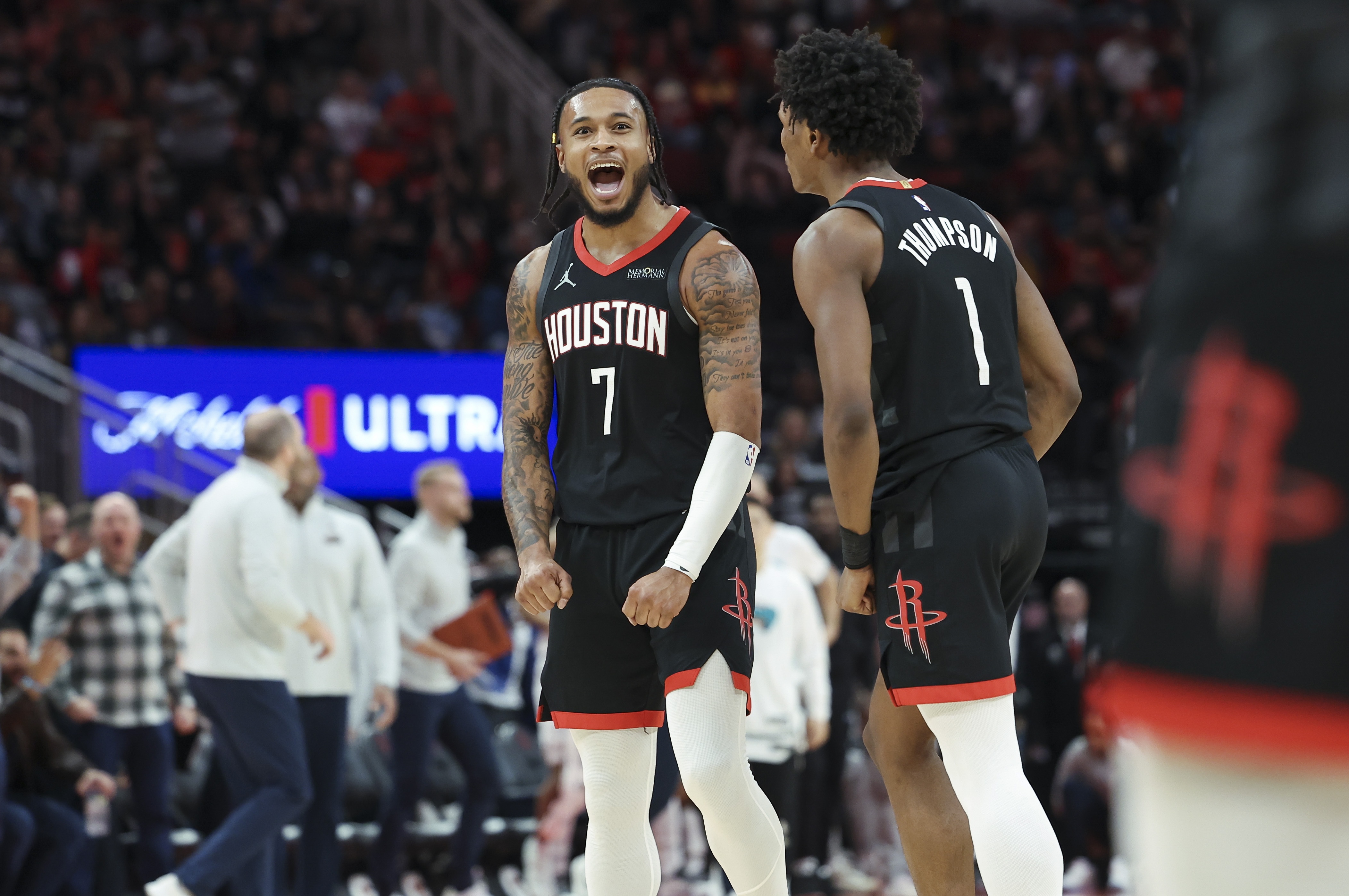 ??拿誰(shuí)來(lái)?yè)Q？TA：惠特摩爾在交易市場(chǎng)上引起多支球隊(duì)的興趣