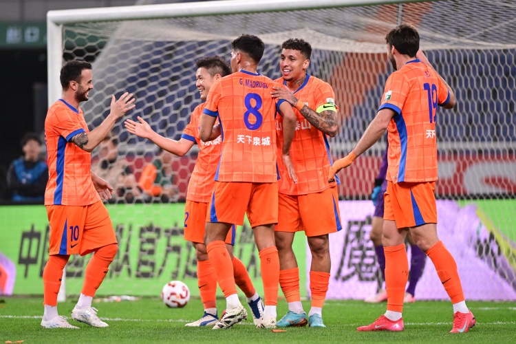 朱藝談泰山浙江獲準入牌照：季前有球隊缺席時，有優(yōu)先遞補的權(quán)利