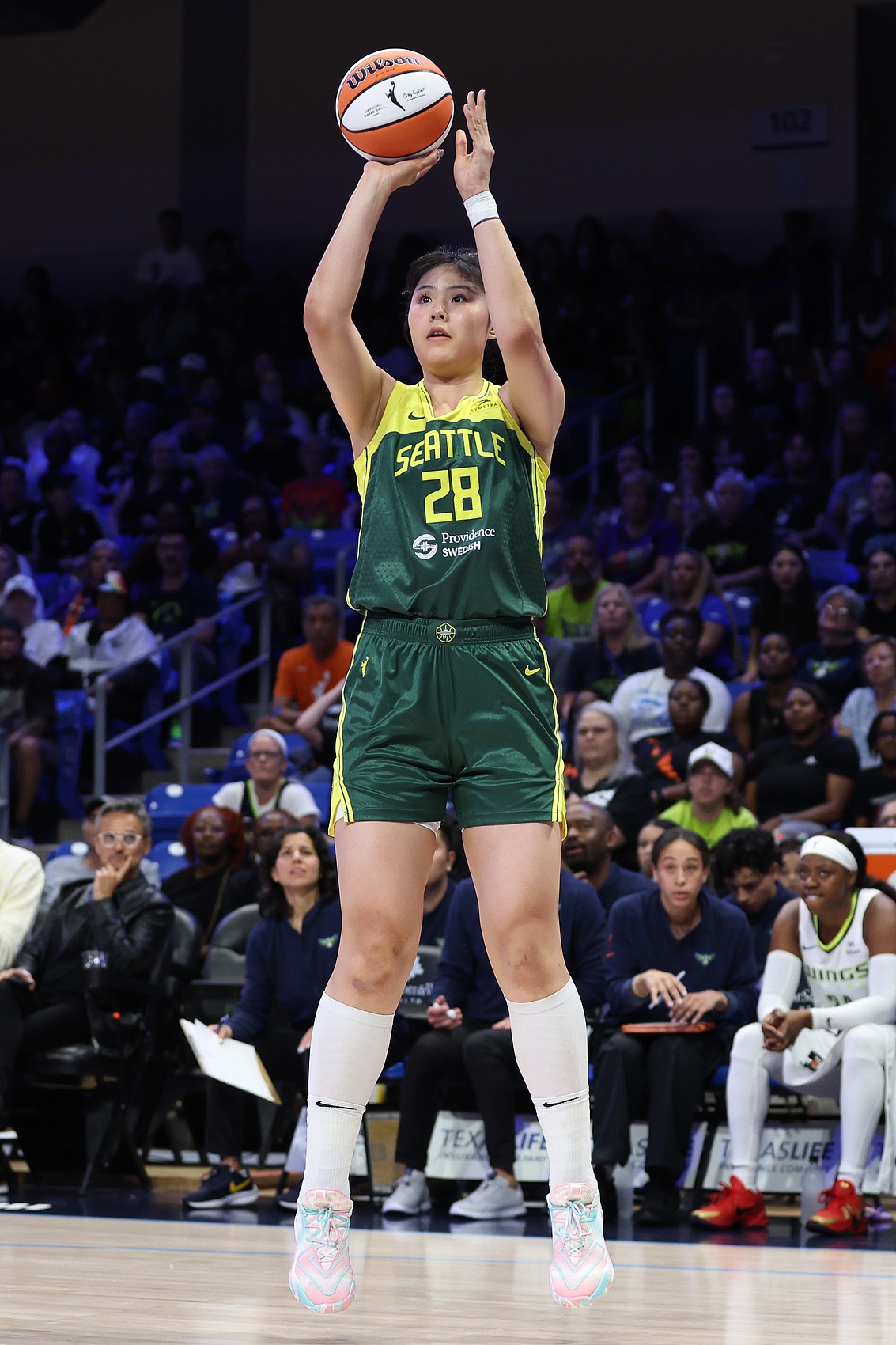 灣媒：李月汝提出交易請求后 女武神并未表現(xiàn)出交易得到她的興趣