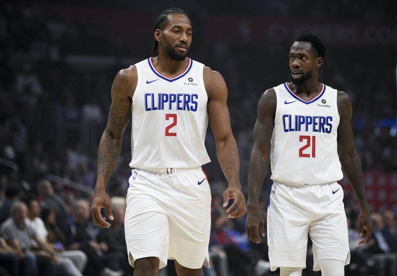 主持人：小卡不是超巨 貝弗利：2DPOY+2FMVP 你在說啥呢