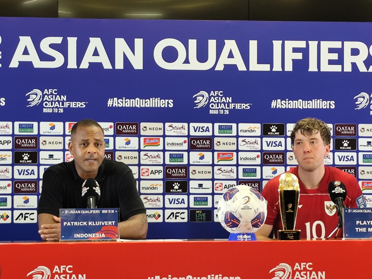 650萬(wàn)身價(jià)希爾格斯坐板凳！克魯伊維特：不保證歸化球員出場(chǎng)時(shí)間