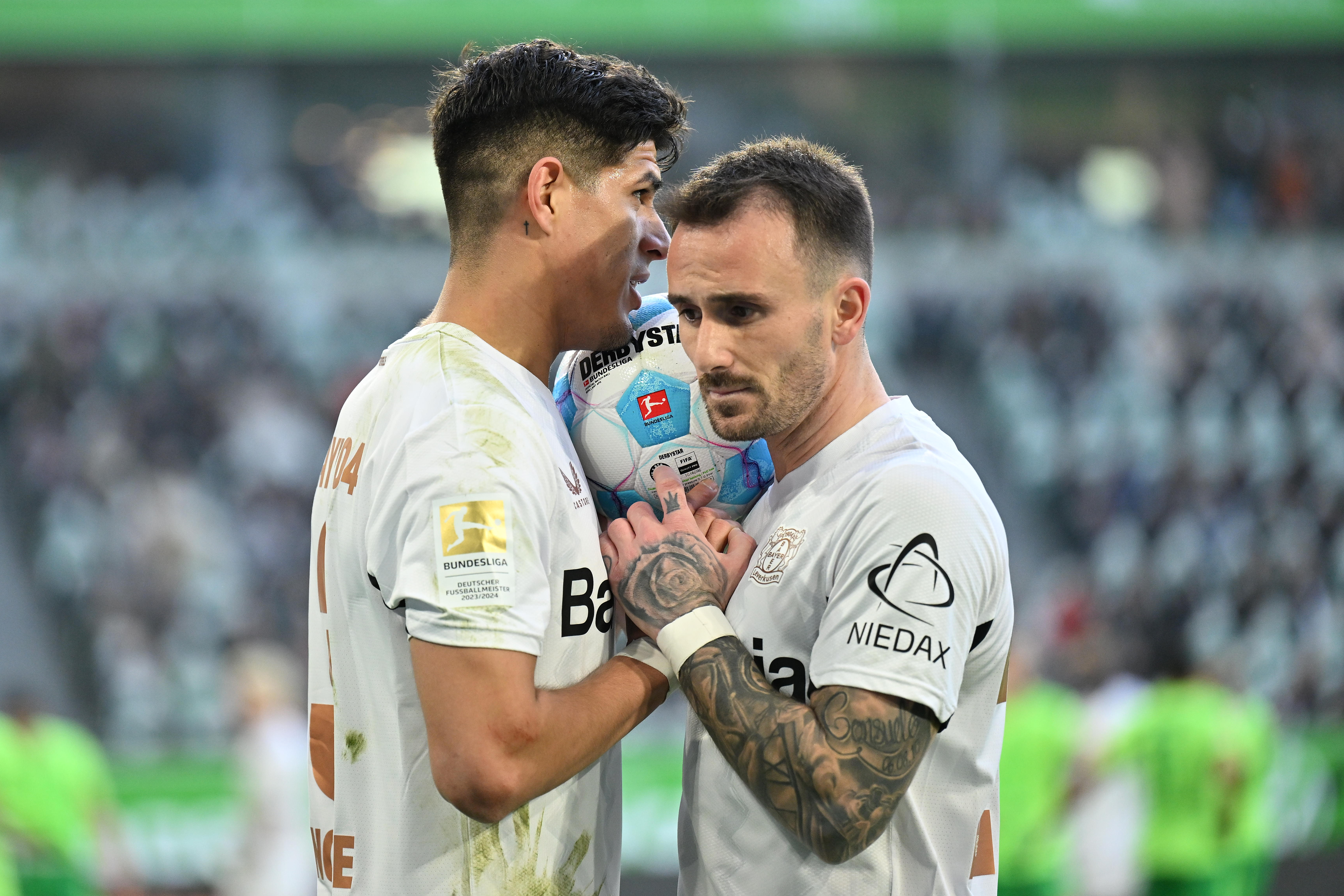 阿萊克斯：阿隆索在每方面都追求完美，他非常注重細節(jié)，要求嚴格