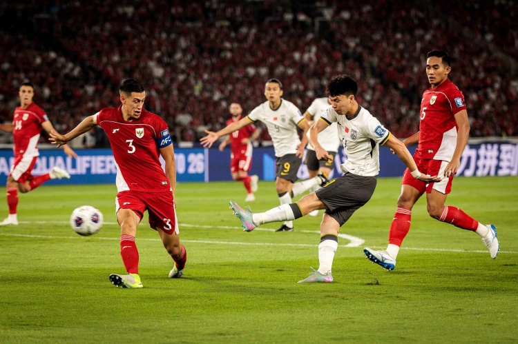 【國(guó)足側(cè)記】出局之夜，耗盡所有