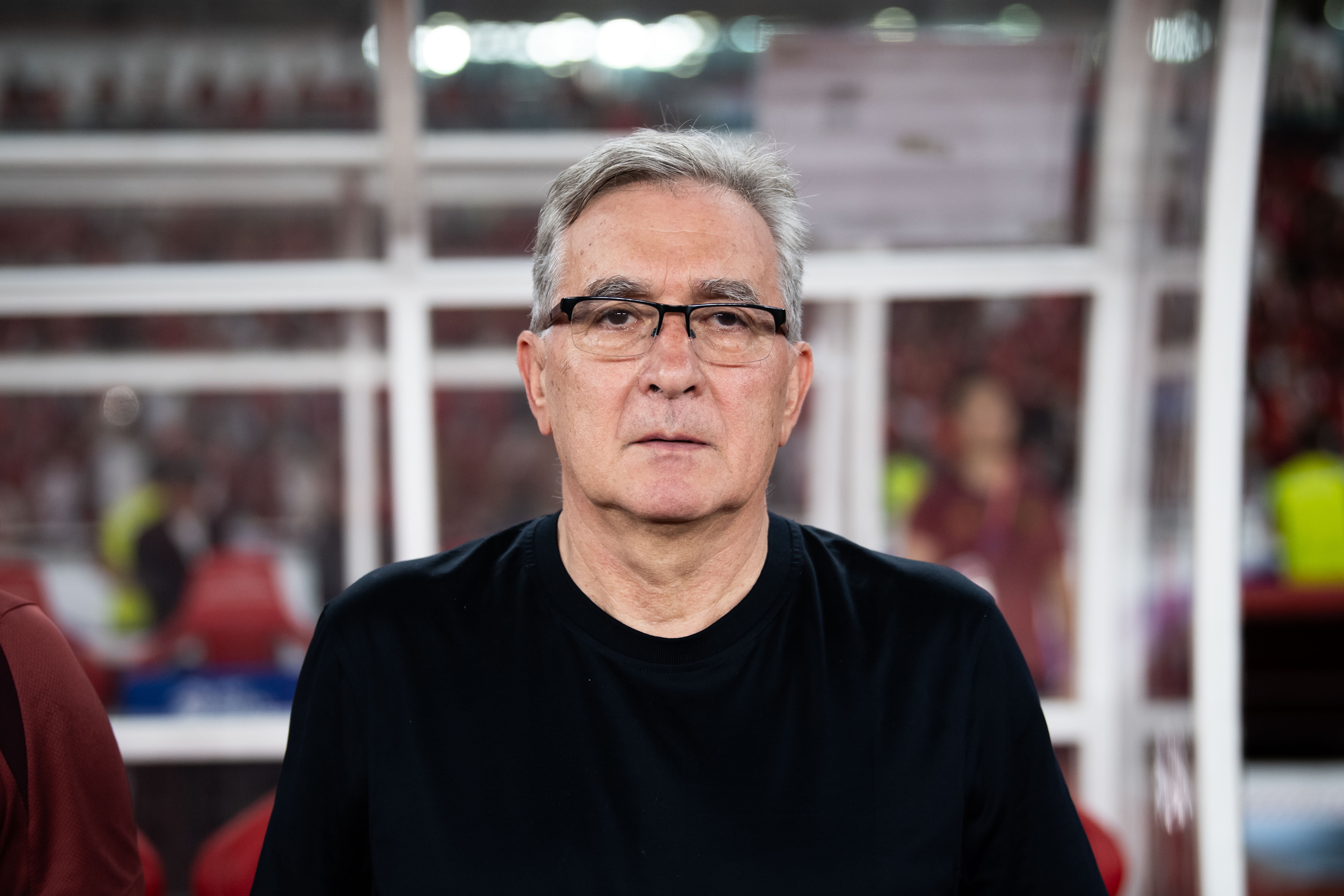 媒體人：伊萬半場換劉誠宇而不是韋世豪，光想著迎合輿論和球迷了