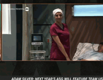 ??A-史密斯曬演戲片段回復(fù)KD：我真懂戲 球迷都看不下去你們了