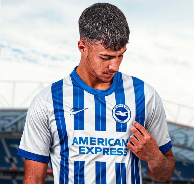 記者：布萊頓將以4000萬(wàn)鎊總價(jià)簽18歲奧林匹亞科斯前鋒科斯圖拉斯