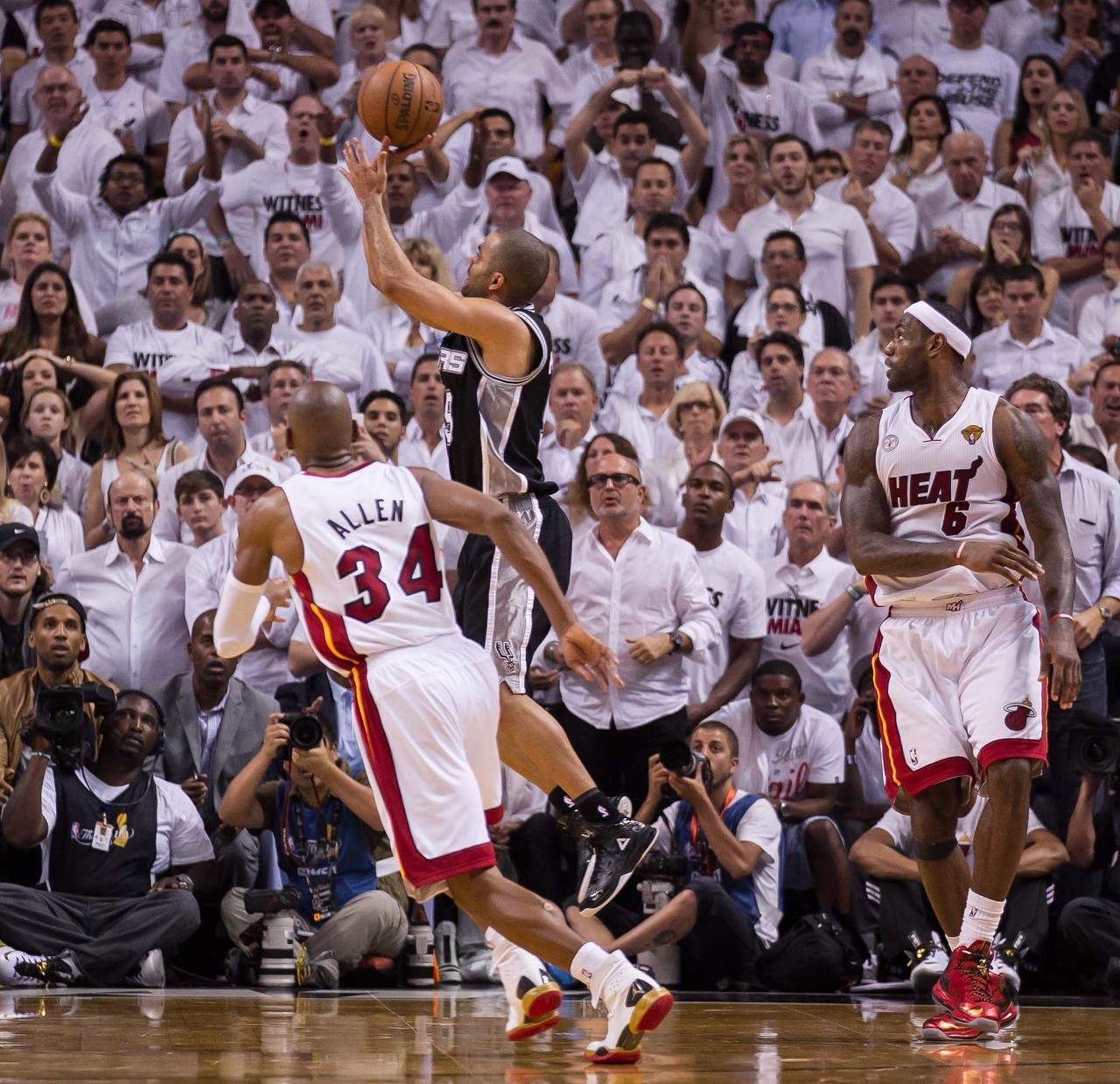 蒂格：歐文是更好的球員 但如果只說上籃托尼-帕克比他強(qiáng)