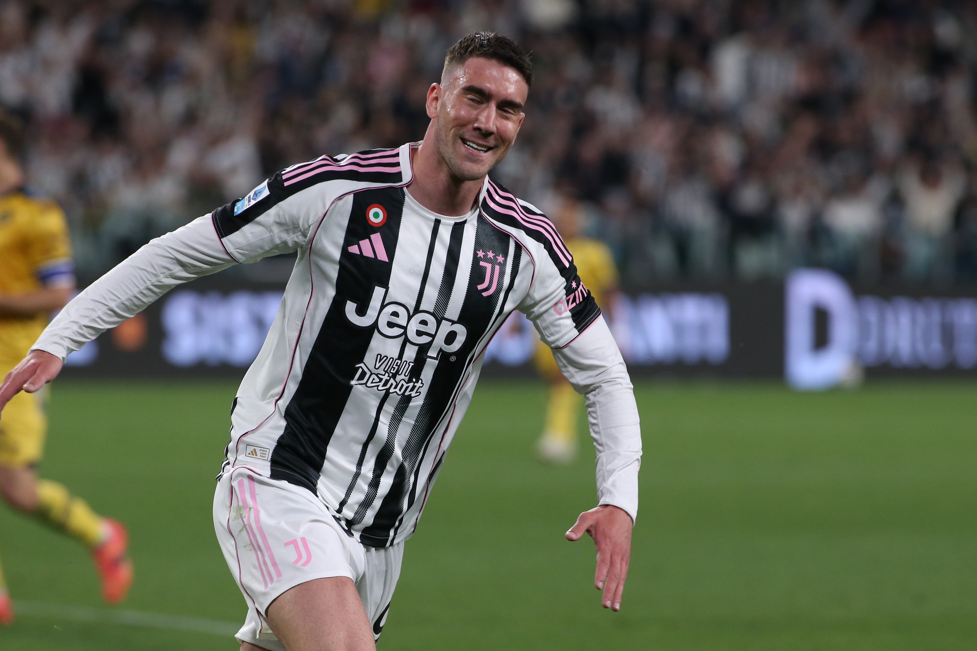 記者：DV9要超1000萬歐年薪米蘭難滿足，阿萊格里與他聯(lián)系非深入