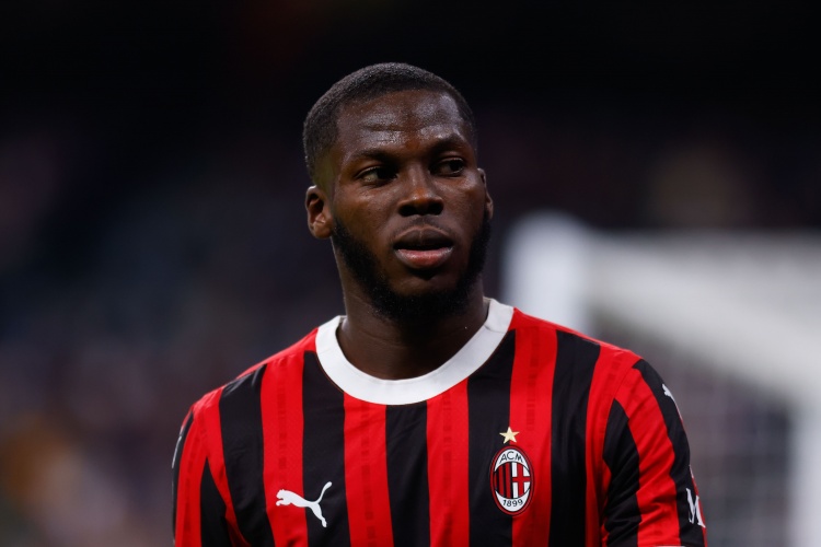 羅馬諾：那不勒斯與米蘭商談穆薩轉會，球員希望加盟