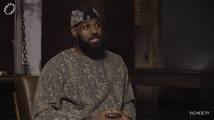 詹姆斯：以前沒(méi)有社交媒體 現(xiàn)在家長(zhǎng)看到別的孩子訓(xùn)練就想攀比