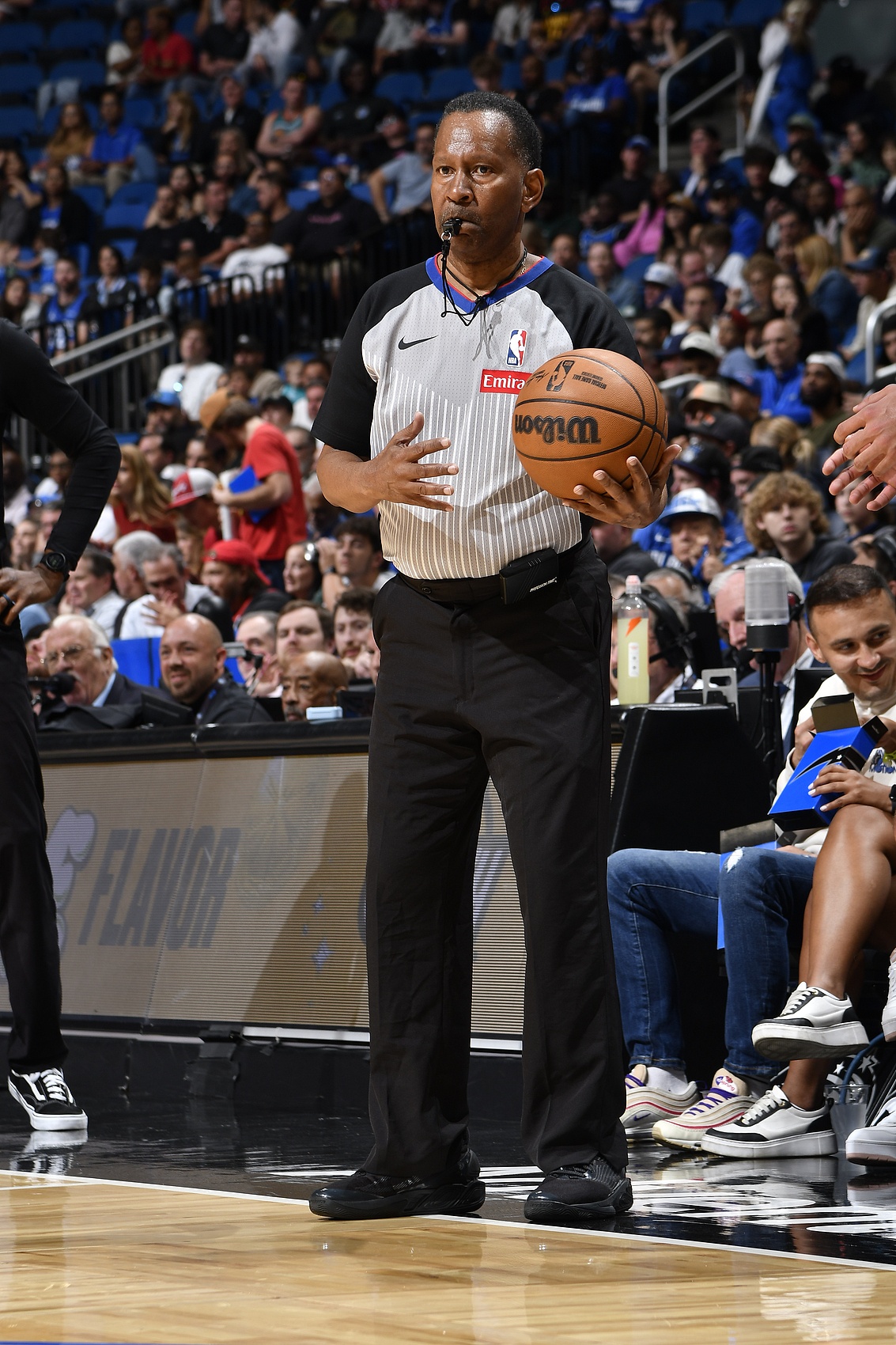 總決賽G3裁判組：主裁卡珀斯&副裁托尼兄弟 回放中心扎克-扎巴