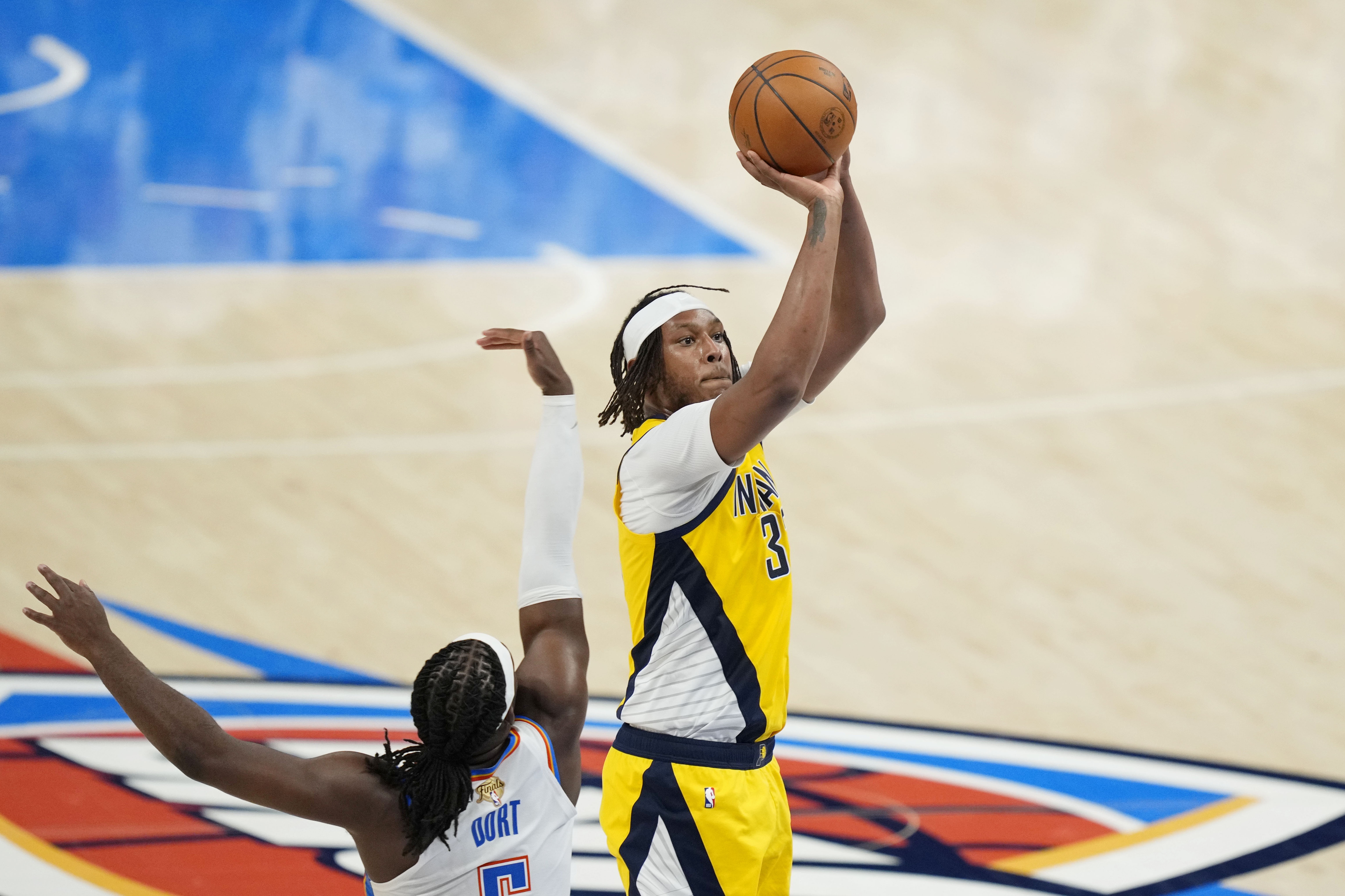 卡萊爾：特納帶病出戰(zhàn) 身體不適影響了他的狀態(tài)