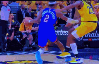 福斯特?zé)o視亞歷山大最后時(shí)刻走步+推人 引馬克-杰克遜賽后吐槽