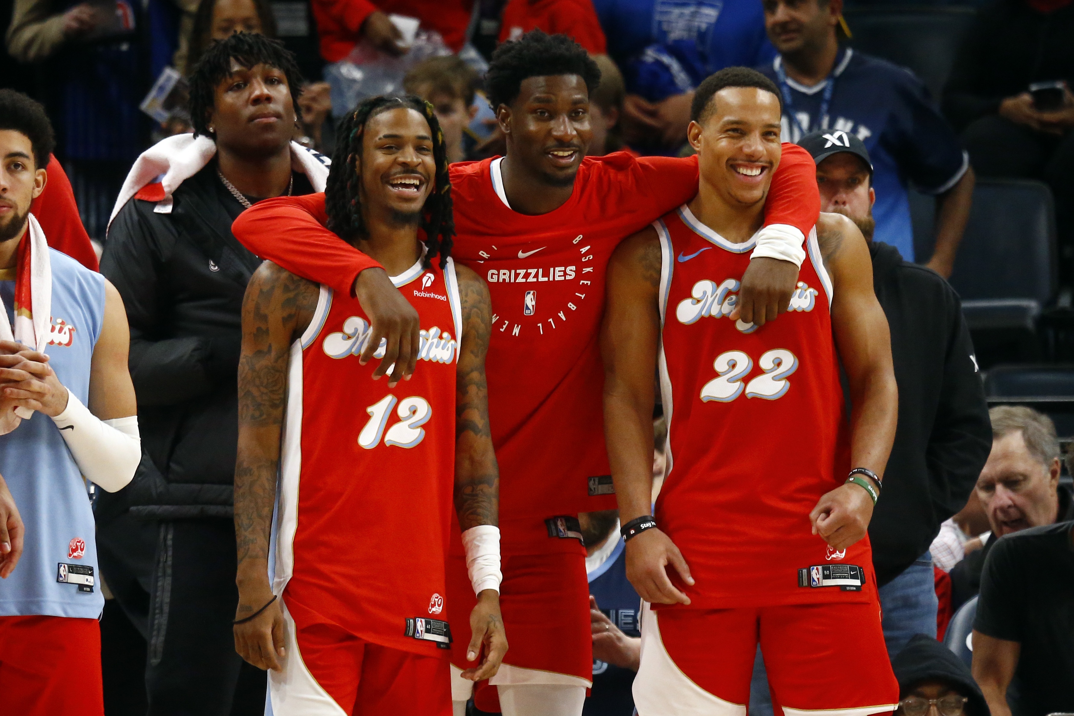 美記：莫蘭特和JJJ今夏都有資格續(xù)約 關(guān)于他們的未來很快會有答案