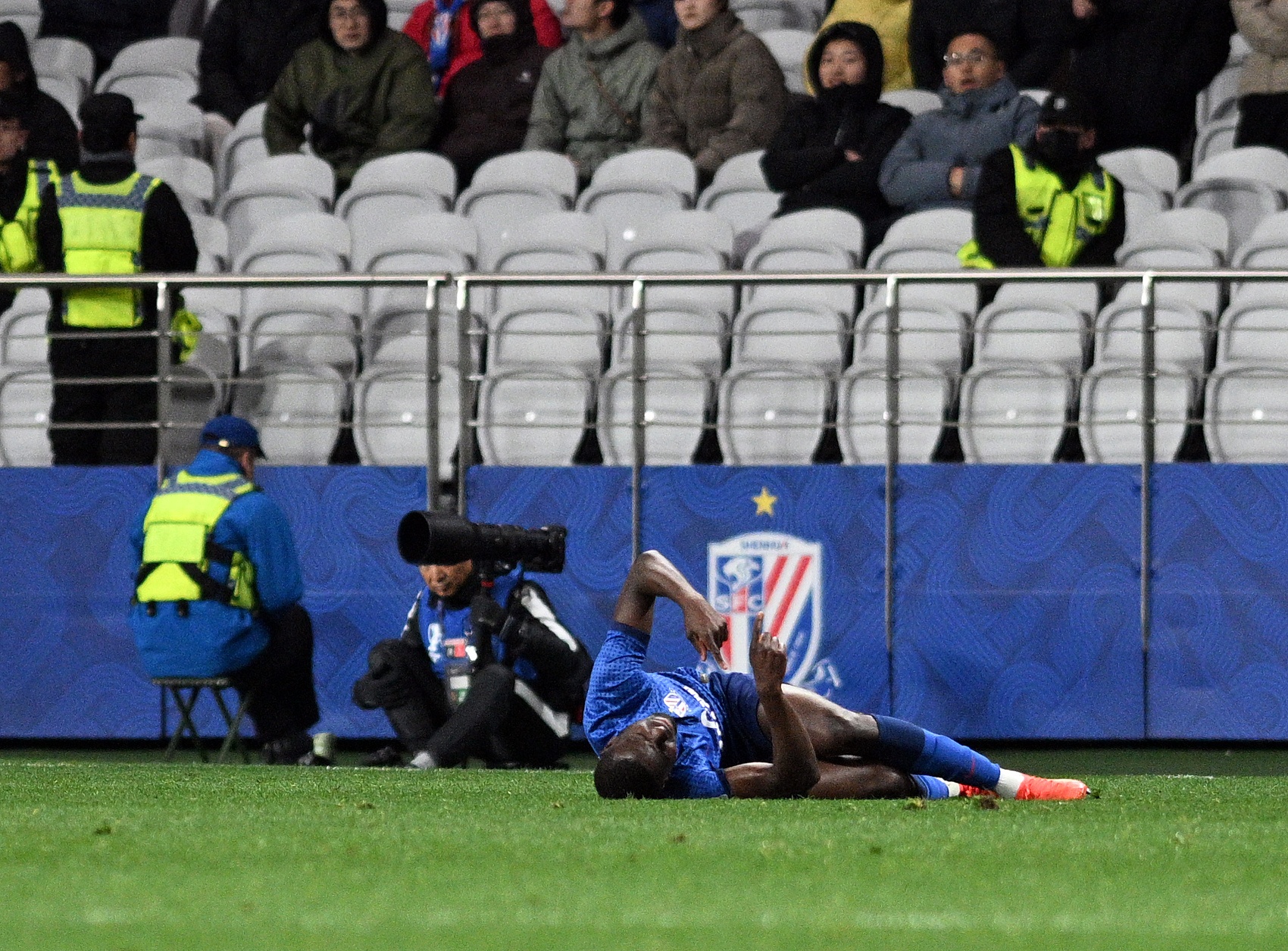 慘烈！申花半年內(nèi)已有4名球員重傷長期缺戰(zhàn)，朱蔣也都遭遇過骨折