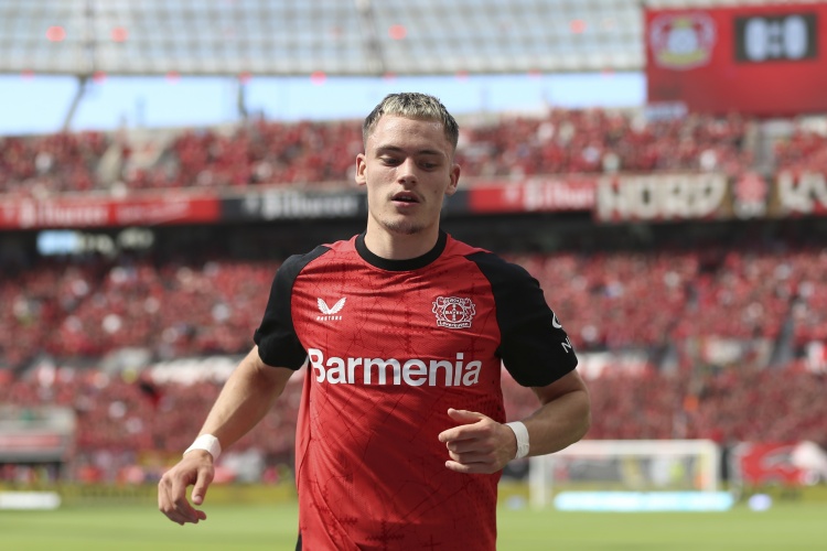 記者：維爾茨將于周四抵達(dá)利物浦，年薪約1200萬歐最高可達(dá)1500萬