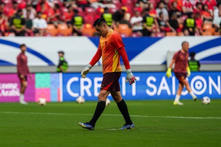 足球報(bào)：中國(guó)足球需構(gòu)建青訓(xùn)基石，成效需15到20年展現(xiàn)到國(guó)家隊(duì)