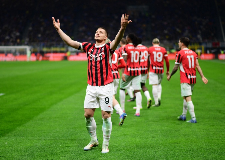 米蘭球員身價(jià)變化：約維奇等2人上漲，萊奧等14人下降，9人不變