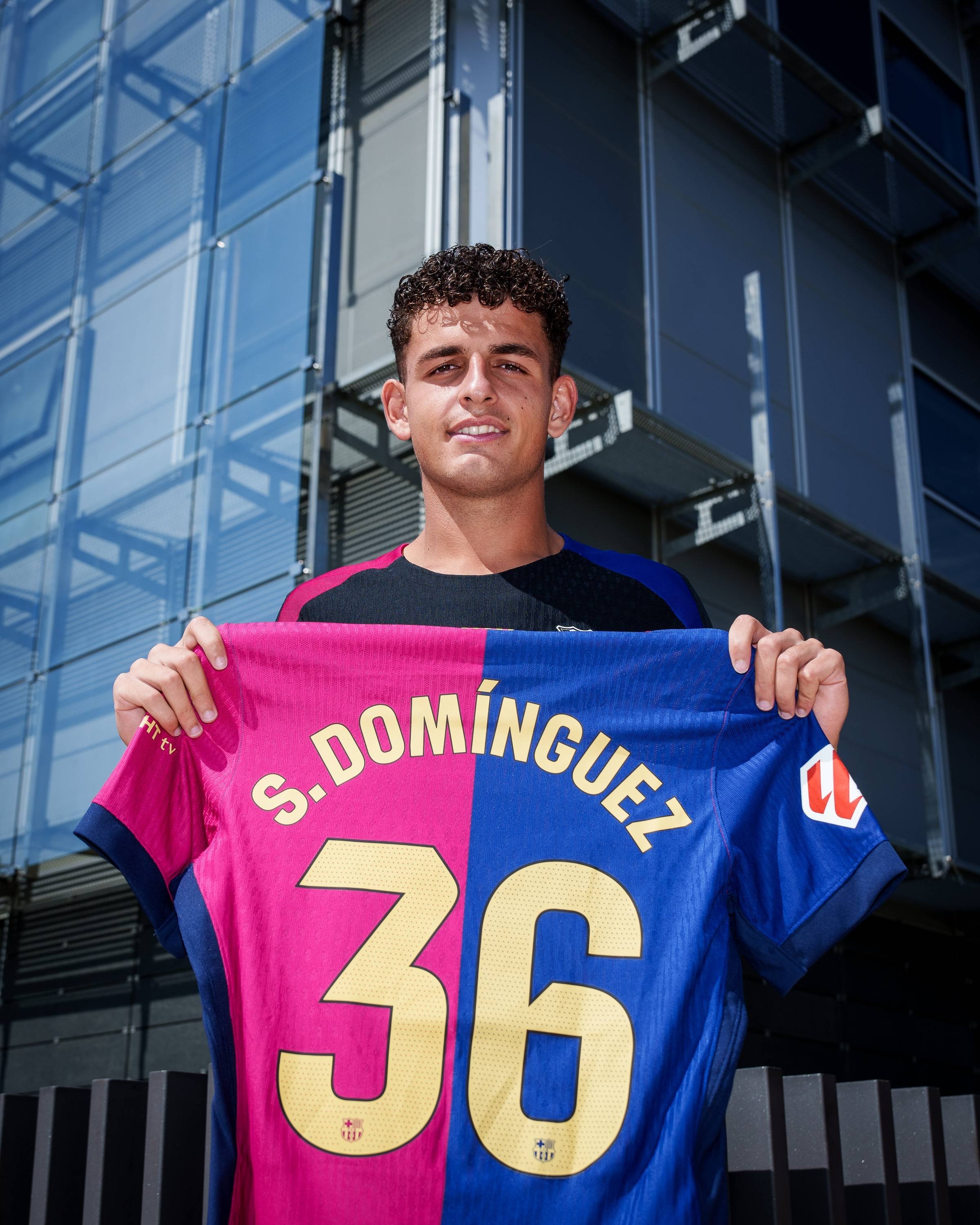 迪馬濟(jì)奧：恩波利有意巴薩青年隊(duì)中衛(wèi)多明戈斯，正評估租借可能性