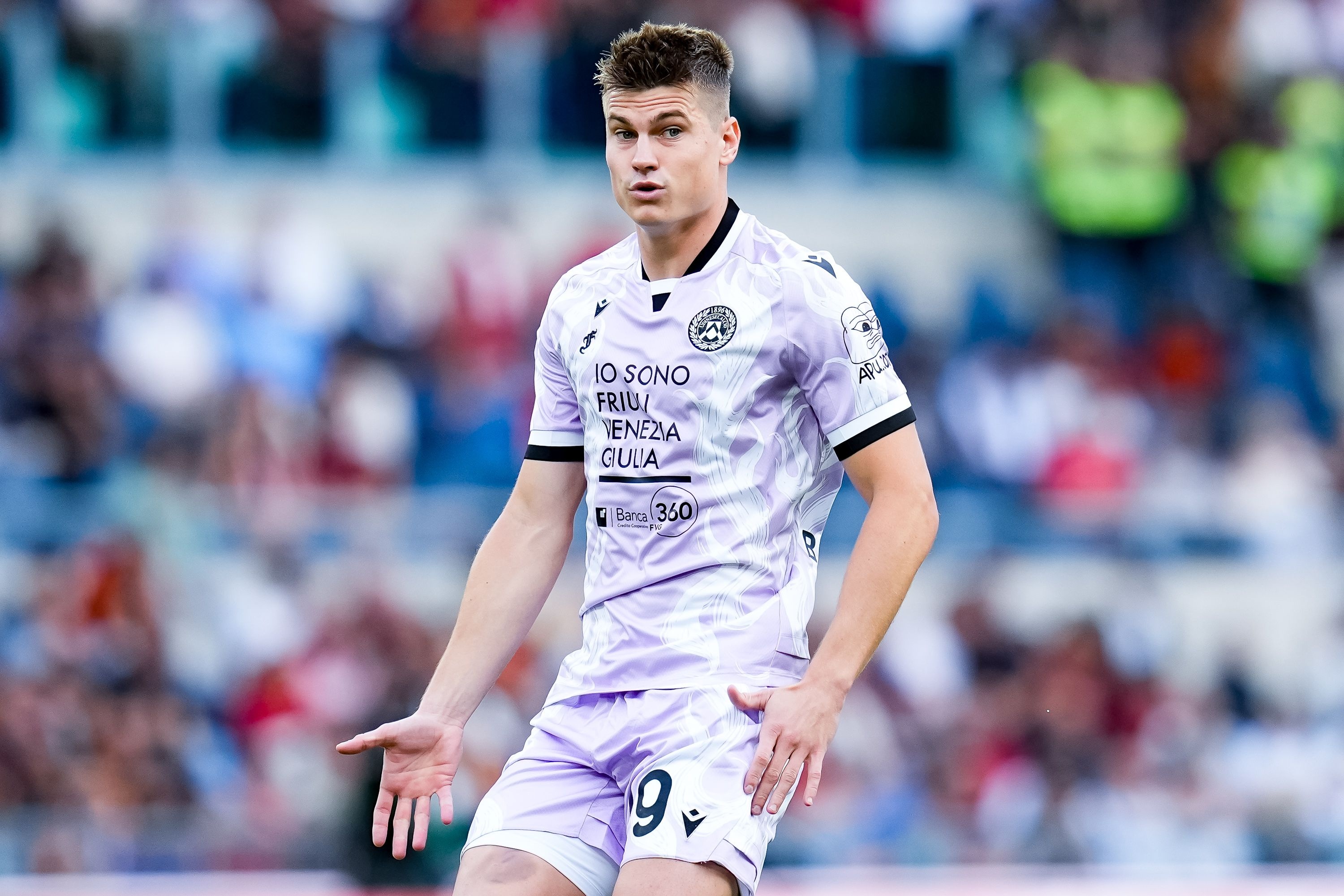 天空：烏迪內(nèi)斯中衛(wèi)比約爾將接受利茲聯(lián)體檢