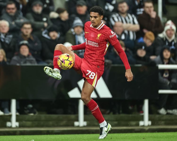 圖片報：寬薩將3000萬歐轉(zhuǎn)會勒沃庫森，另附100萬-200萬歐獎金